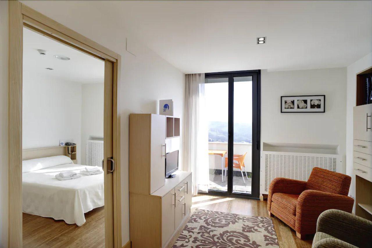 Aparthotel Ovida 오비에도 외부 사진